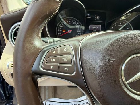 Used 2015 Mercedes-Benz C 300 4MATIC Sedan image 20