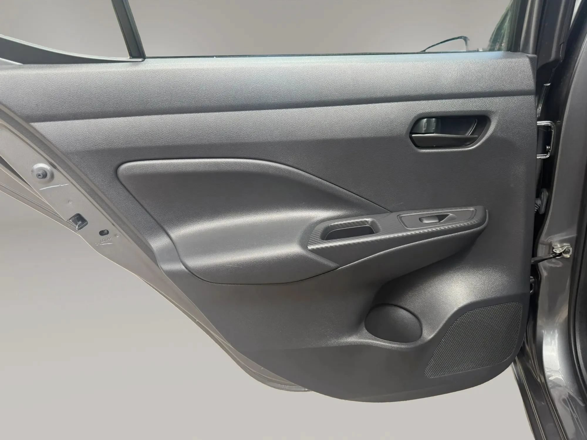 Used 2023 Nissan Versa S w/ S Plus Package FWD image 28