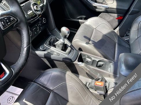Used 2015 Ford Focus ST w/ Equipment Group 402A FWD image 10