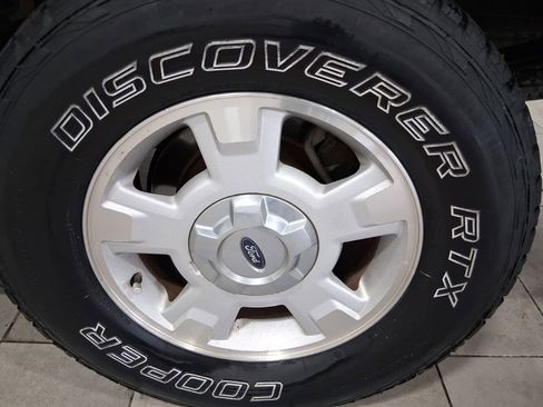 Used 2014 Ford F150 XLT RWD image 9