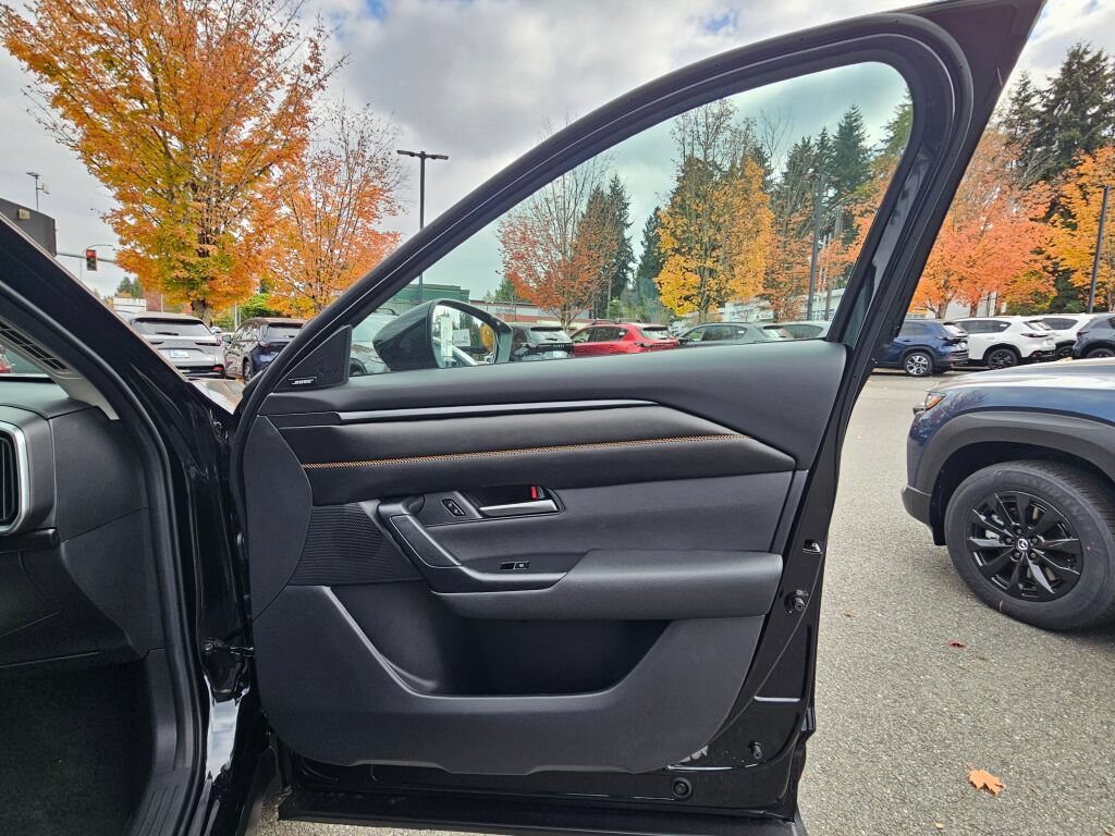 New 2026 MAZDA CX-50 AWD 2.5 Hybrid w/ Weather Package image 33