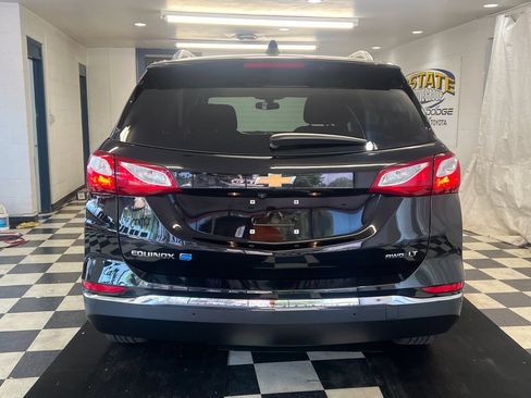 Used 2019 Chevrolet Equinox LT w/ Sun & Navigation Package AWD/4WD image 11