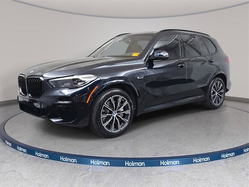 Used 2023 BMW X5 xDrive45e w/ M Sport Package image 1