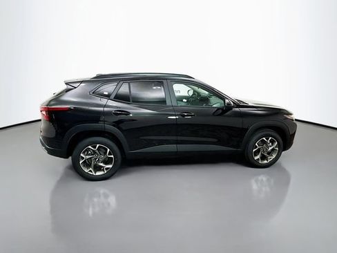 New 2026 Chevrolet Trax LT image 10