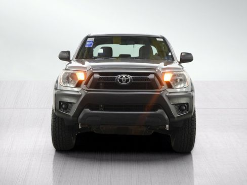 Used 2015 Toyota Tacoma PreRunner w/ Convenience Package RWD image 8