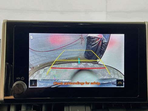 Used 2025 Toyota RAV4 LE FWD image 28