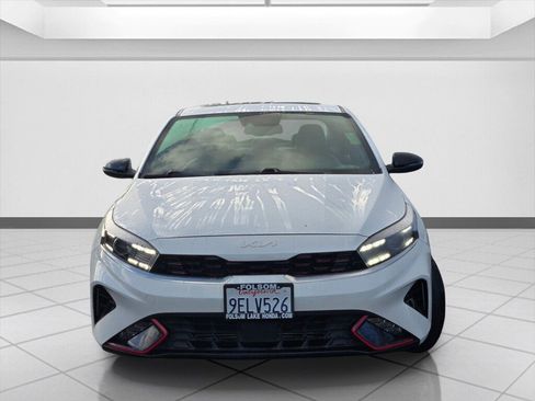 Used 2023 Kia Forte GT-Line w/ GT-Line Premium Package image 2