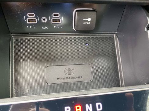 Certified 2025 Jeep Grand Cherokee Laredo X w/ Luxury Tech Group I AWD/4WD image 14