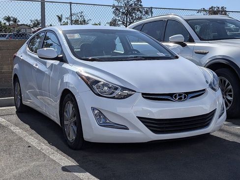 Used 2015 Hyundai Elantra SE w/ Option Group 02 image 13