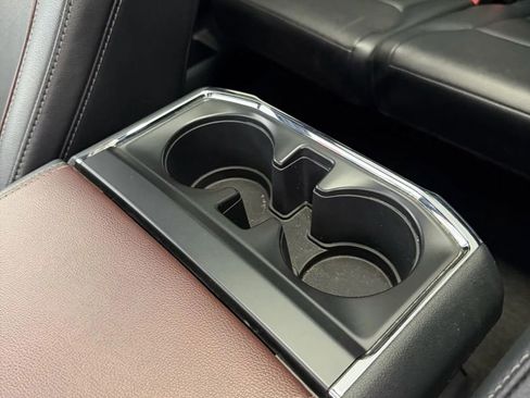 Used 2022 Ford F150 Lariat w/ Equipment Group 502A High image 39