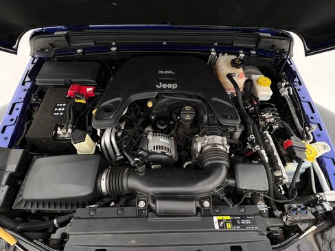 Used 2019 Jeep Wrangler Unlimited Sport S image 21