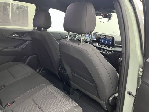 Used 2025 Chevrolet Equinox LT AWD/4WD image 39