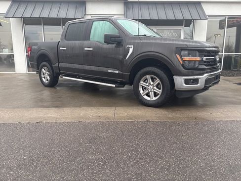 Used 2024 Ford F150 XLT w/ Mobile Office Package image 2