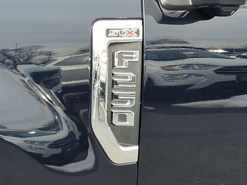 Used 2021 Ford F250 XL w/ STX Appearance Package image 14