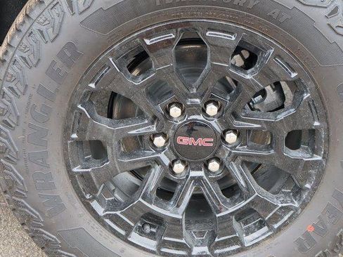 New 2026 GMC Canyon Elevation image 38