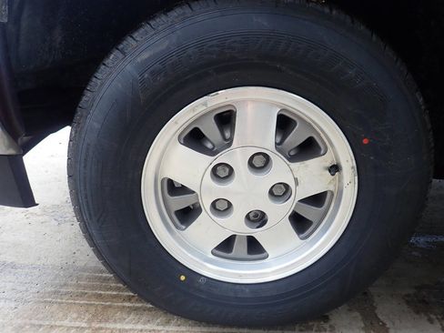 Used 1994 Chevrolet Suburban 2WD image 33