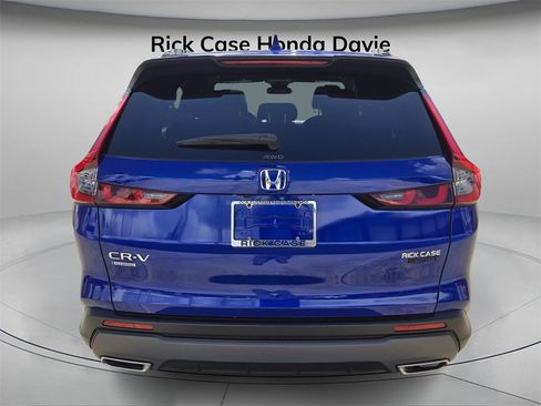 Certified 2025 Honda CR-V Sport image 6