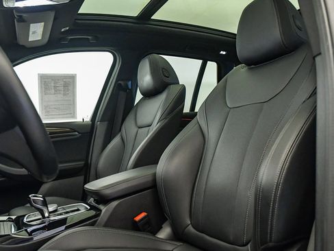 Certified 2023 BMW X3 xDrive30i w/ Premium Package image 18