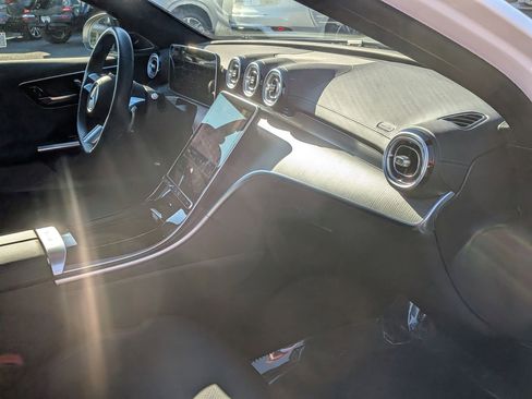 Certified 2025 Mercedes-Benz C 300 4MATIC Sedan image 40