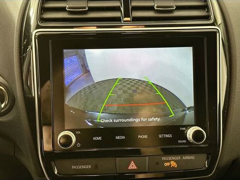 Used 2025 Mitsubishi Outlander Sport AWD image 16