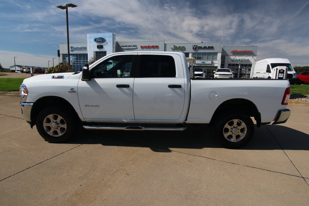 Used 2024 RAM 2500 Big Horn AWD/4WD image 14