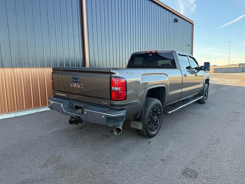 Used 2015 GMC Sierra 2500 SLE image 6