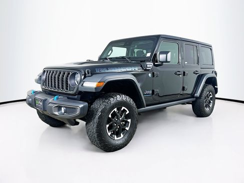 Used 2024 Jeep Wrangler Unlimited Rubicon 4xe w/ Technology Group AWD/4WD image 3