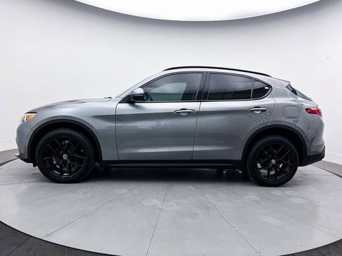 Used 2018 Alfa Romeo Stelvio Ti Sport image 8