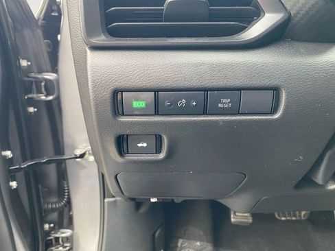 Used 2024 Nissan Sentra S FWD image 18