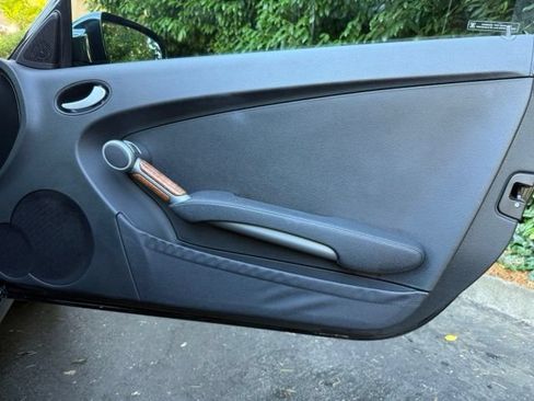 Used 2010 Mercedes-Benz SLK 350 image 16