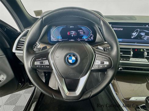 Used 2023 BMW X5 xDrive45e w/ Parking Assistance Package image 11