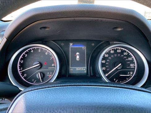 Used 2022 Toyota Camry LE image 18