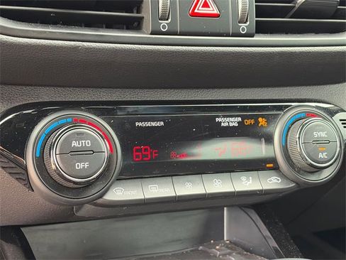 Used 2022 Kia Forte GT w/ GT2 Package image 21