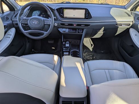 Used 2023 Hyundai Sonata Limited image 24