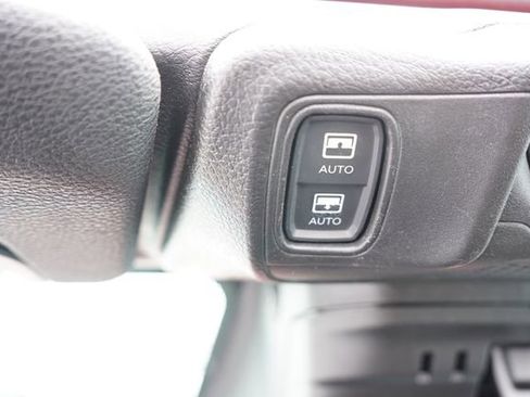 Certified 2025 Jeep Wrangler Unlimited Sahara w/ Safety Group image 25