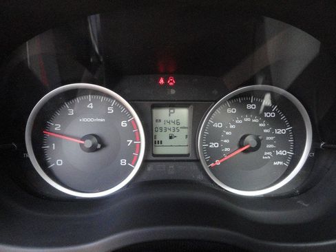 Used 2015 Subaru Forester 2.5i Premium w/ All-Weather Package image 16