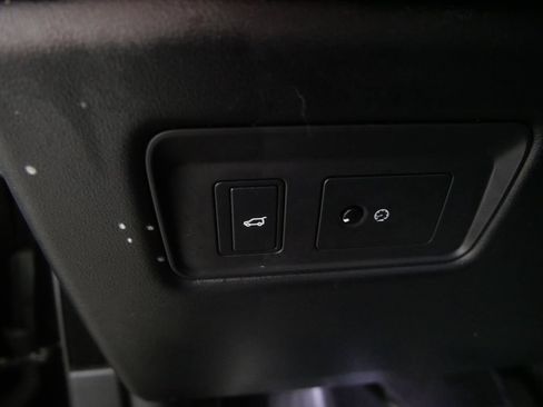 Used 2016 Land Rover Range Rover Sport SE AWD/4WD image 18
