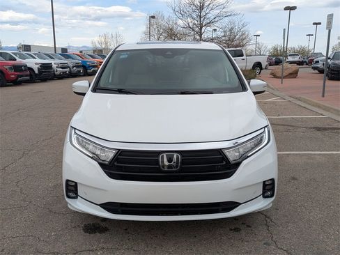 Used 2023 Honda Odyssey Elite image 9