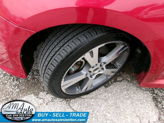 Used 2009 Pontiac Vibe GT FWD image 21