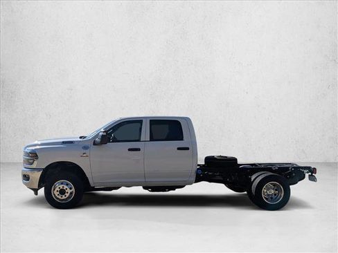 New 2025 RAM 3500 Tradesman w/ Chrome Appearance Group image 12