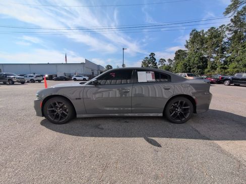 Used 2023 Dodge Charger R/T w/ Blacktop Package RWD image 5