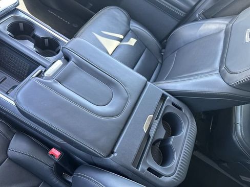 Certified 2025 Ford Expedition Platinum AWD/4WD image 21
