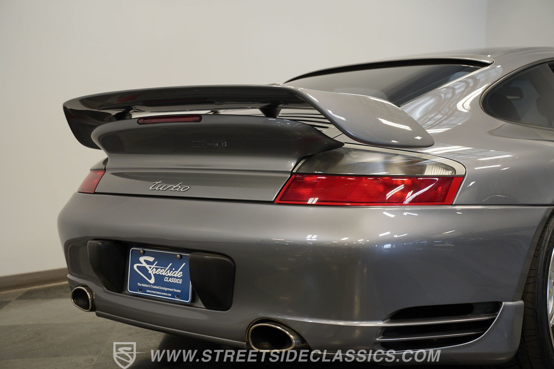 Used 2001 Porsche 911 Turbo AWD/4WD image 32