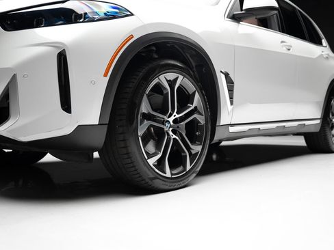 Used 2024 BMW X5 sDrive40i w/ Premium Package RWD image 77