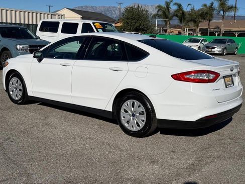 Used 2014 Ford Fusion S image 9