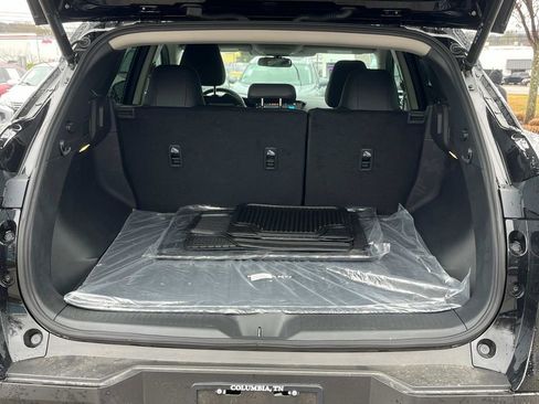 Certified 2025 Nissan Murano SV image 8