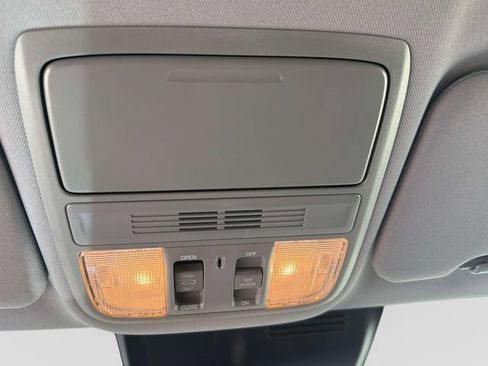 Used 2018 Honda CR-V EX image 60