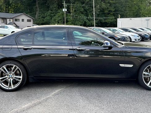 Used 2015 BMW 740Li 4dr Sdn 740Li RWD image 8