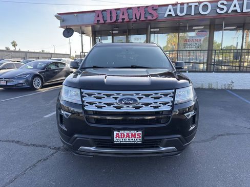 Used 2019 Ford Explorer XLT w/ Equipment Group 201A AWD/4WD image 6