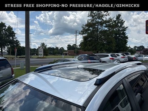 Used 2016 Toyota RAV4 Limited image 14